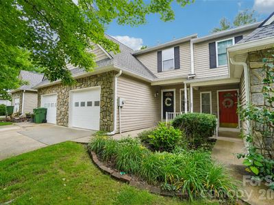 26 Willowick Dr