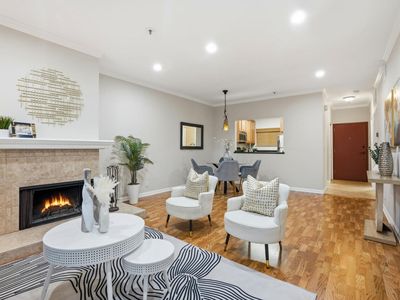 2200 Agnew Rd APT 207