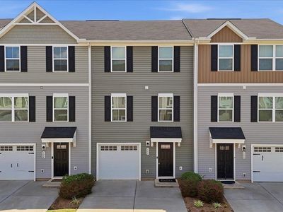 302 Parkridge Way
