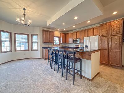 214 Potter ROAD #201