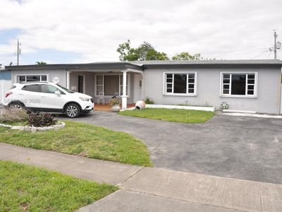 1301 W 61st Pl