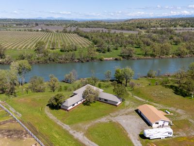 17935 Rivers Edge Dr
