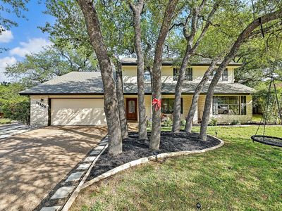 11105 Wintergreen Hl