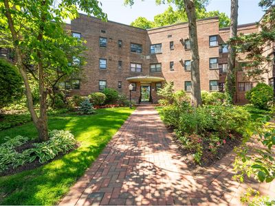 50 Brompton Road Apt 3H