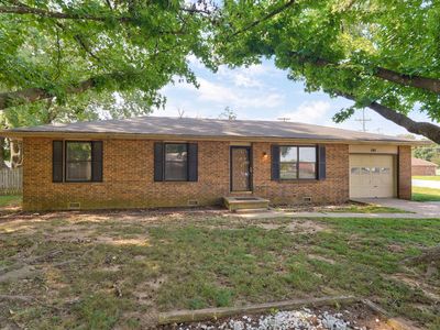 Property at 102 E Scott Wayne Drive, Nixa, MO