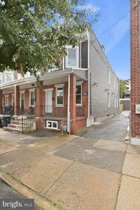 16 Stroud St