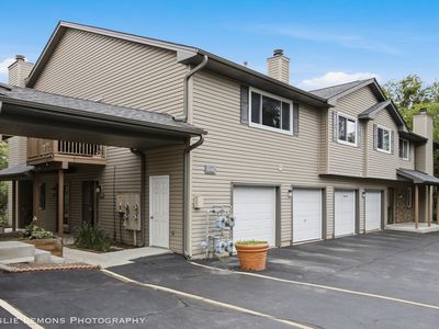 446 Valley Dr APT 201
