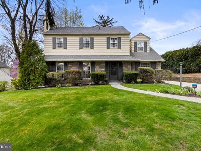 421 Saint Davids Rd