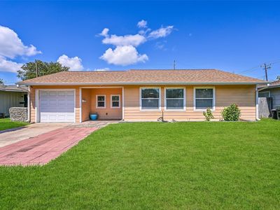 104 Bonita Ave