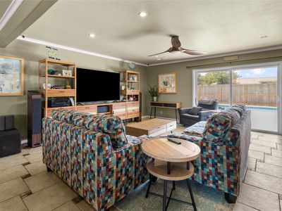5525 Ibis Dr