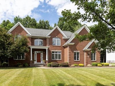 6005 Corinne Ln