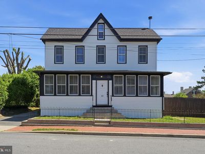 111 Main St
