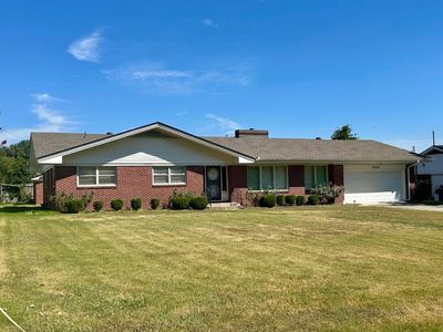 1202 Thrush Rd