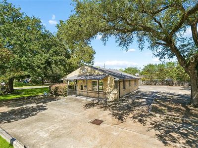 1302 Williams Blvd