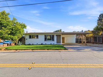 86 Blake Ave