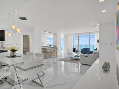 2655 Collins Ave APT 1911