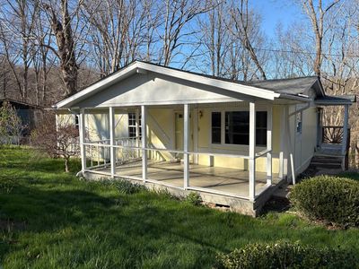 49 Edgewood Hills Rd