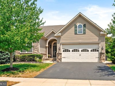 27 Applegate Dr