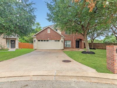 2323 Carisbrooke Loop