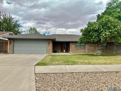 811 Monterrey Dr