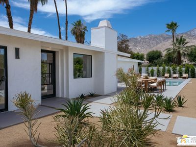 2525 E Morongo Trl