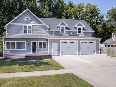 Property at 332 8th Ave N, Casselton, ND