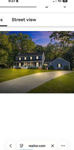 108 E Creekview Dr SW