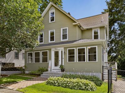 9 Crane Ave