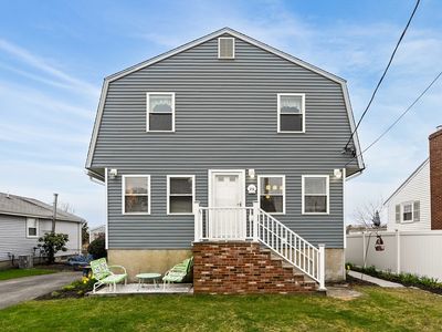 75 Pilgrim Ave