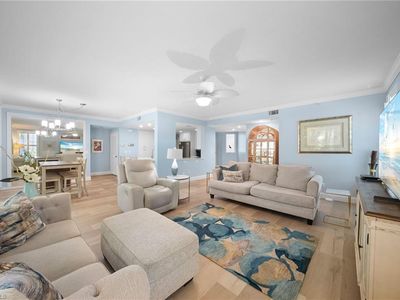 760 Waterford DR #101