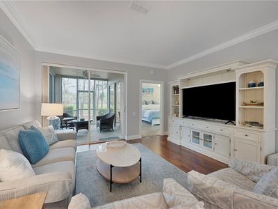 8267 Parkstone PL #102