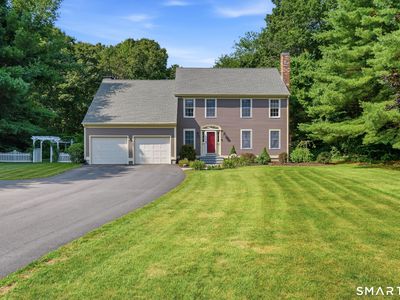 54 Heatherwood Drive