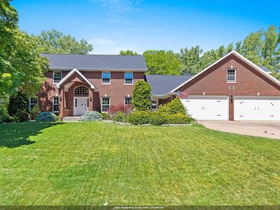 2110 Shady Ln