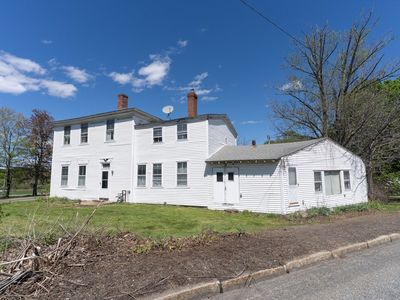 3 Main St