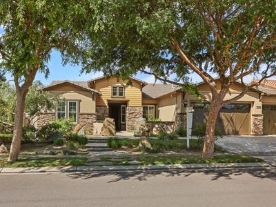 2439 Appleleaf Ln