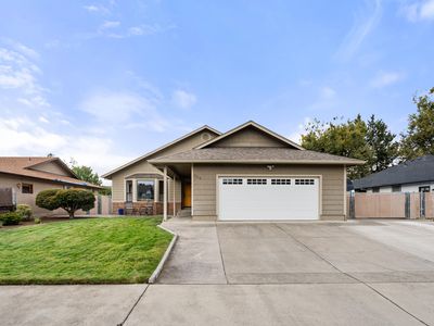 854 Delsie Dr