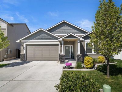 4864 McEwan Dr