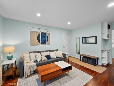 3600 Kalsman Dr