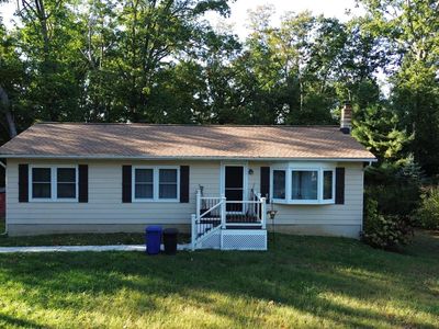 2704 Elizabeth Dr