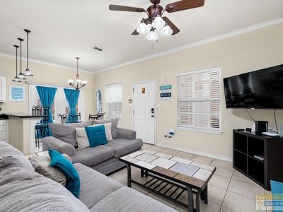 102 E Capricorn Dr #A2