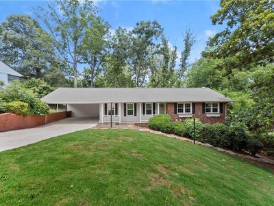 660 Crestview Ter