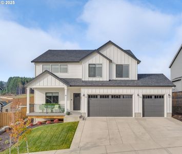 2877 NW Mount Ashland Ln