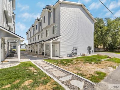 Property at 676 E Court St #302, Blackfoot, ID