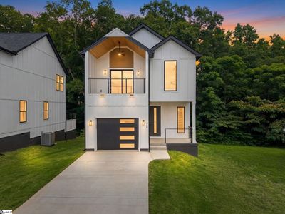 128 Lyman Ave