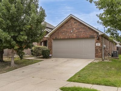 2828 Houston Wood Dr