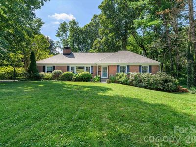 111 Gracelyn Rd