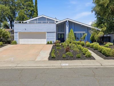 8465 Cortadera Dr
