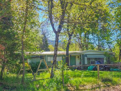 1003 Red Mountain Dr