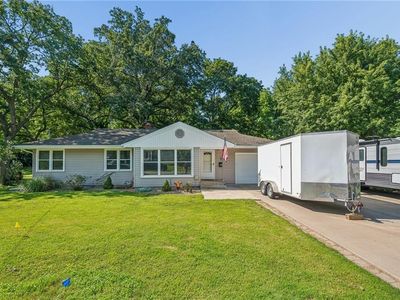 1315 W 25th St S