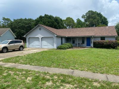 113 Walker Cir E